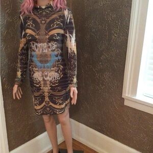 Elegant Long Sleeve Graphic Dress